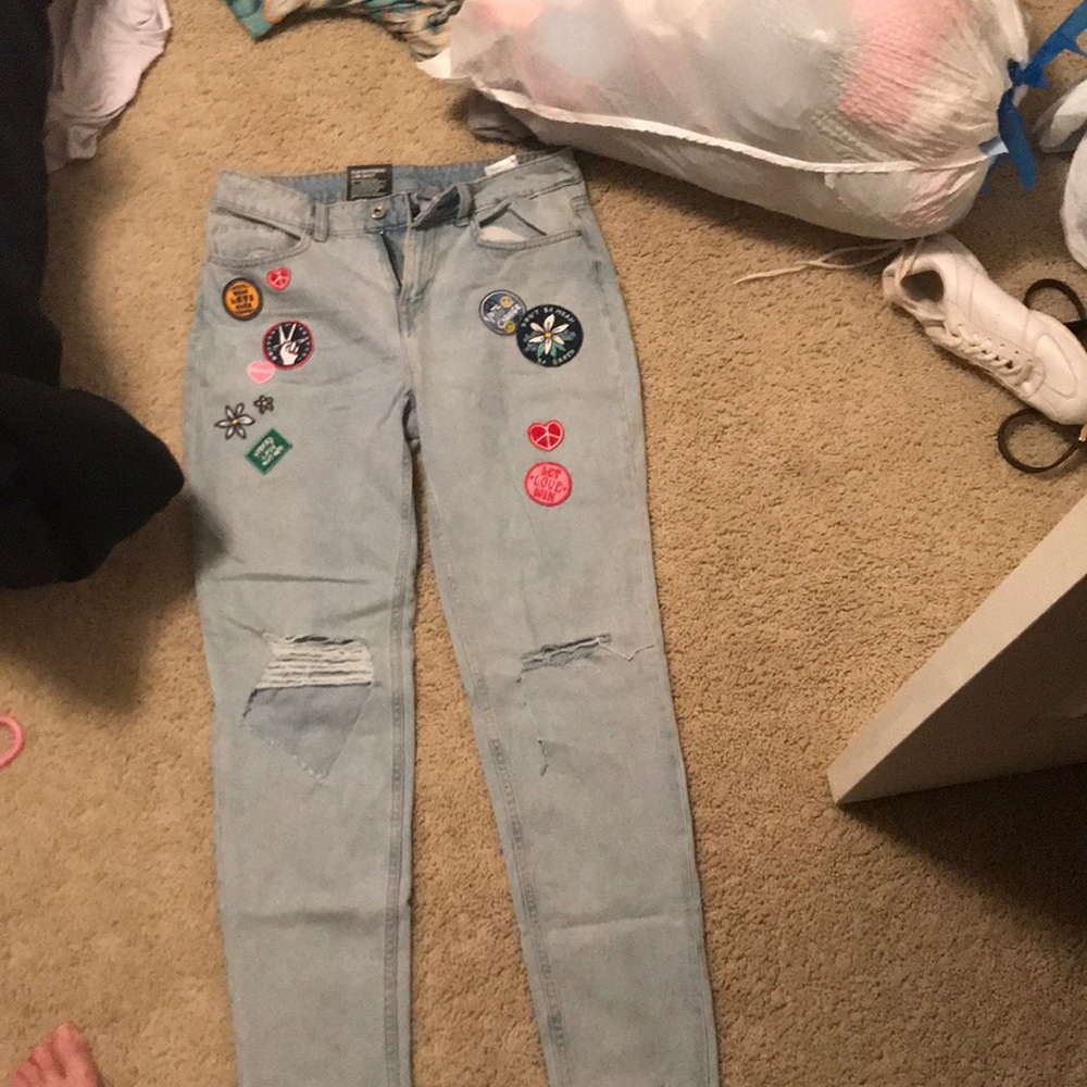 Slim boyfriend jeans with patches